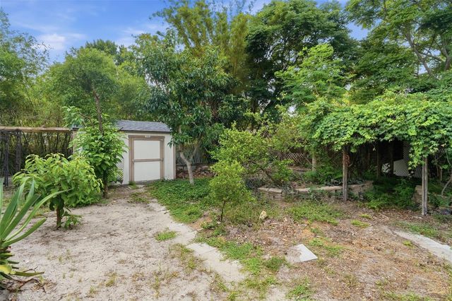 8423 BERMUDA DUNES DRIVE, Orlando, FL 32819