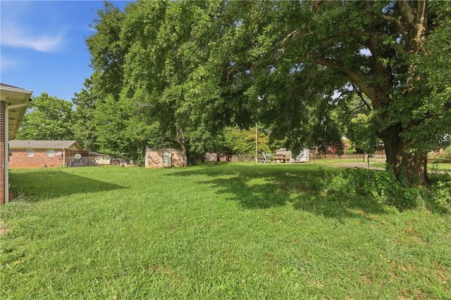 700 Woodmont Circle, Anderson, SC 29624