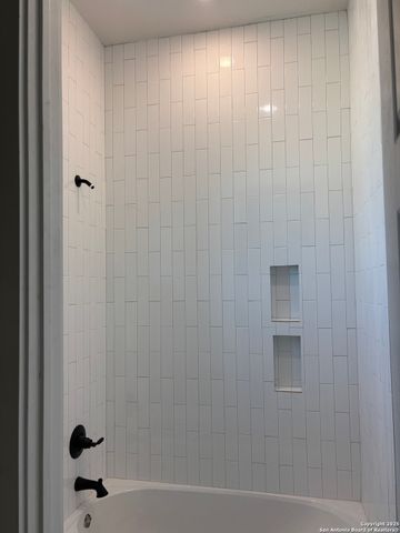 1552 Vintage Way, New Braunfels, TX 78132