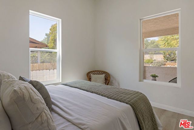 560 N Westlake Avenue, Los Angeles, CA 90026