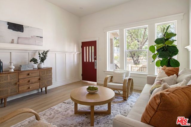 560 N Westlake Avenue, Los Angeles, CA 90026