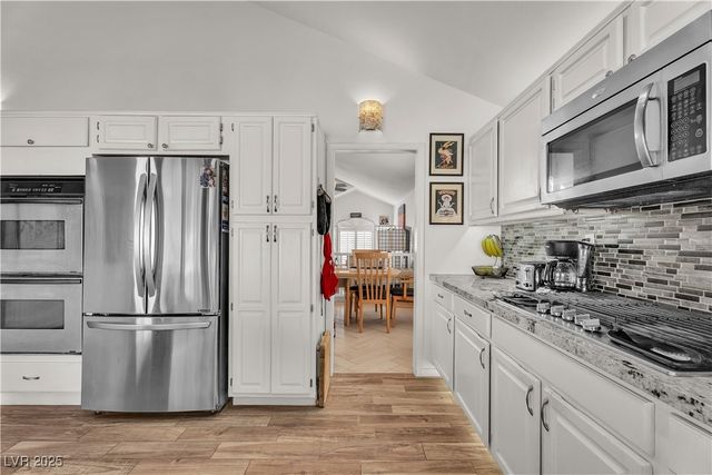 5341 Bitterwood Lane, Las Vegas, NV 89118