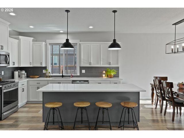 510 Ne ASPEN St, Sublimity, OR 97385