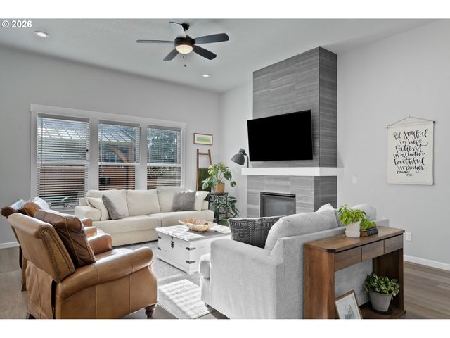 510 Ne ASPEN St, Sublimity, OR 97385