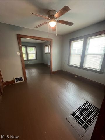 1742 Ford Avenue 2, Akron, OH 44305