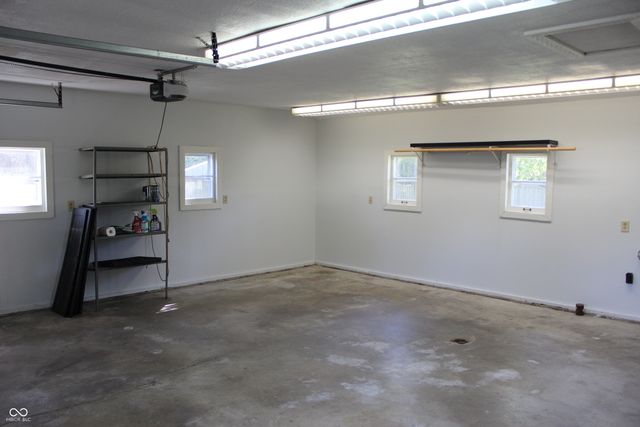 5043 W County Road 144, Bargersville, IN 46106