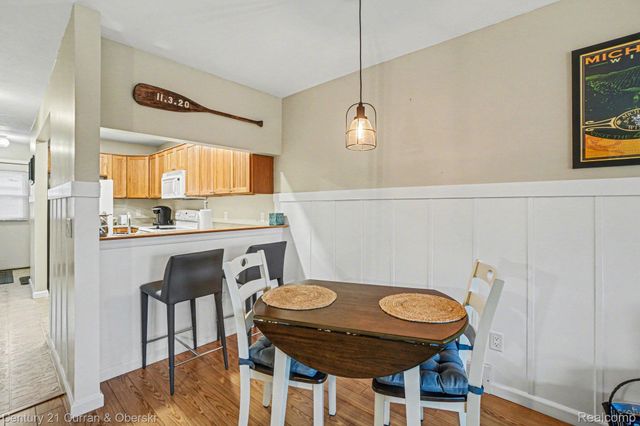 650 Conger Street 2, South Haven, MI 49090