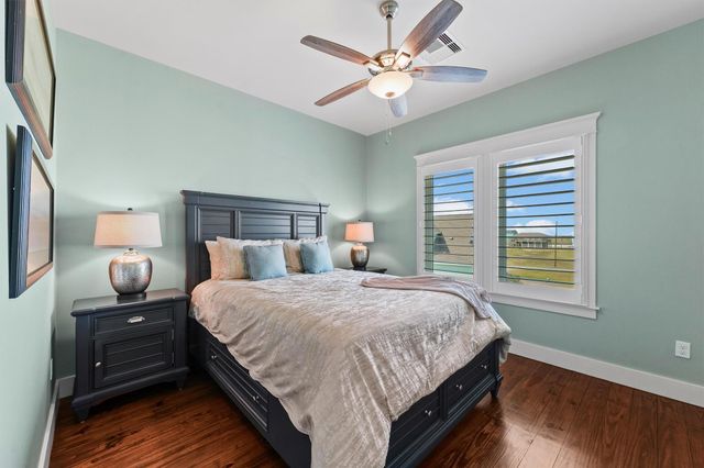 25102 Sausalito Drive, Galveston, TX 77554