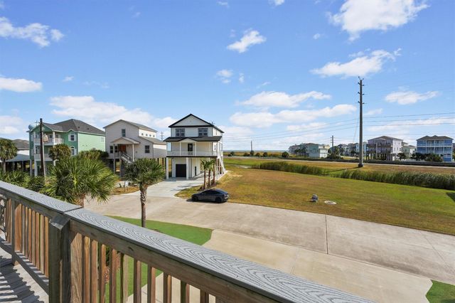 25102 Sausalito Drive, Galveston, TX 77554