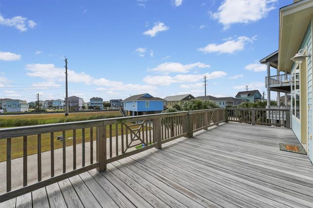 25102 Sausalito Drive, Galveston, TX 77554