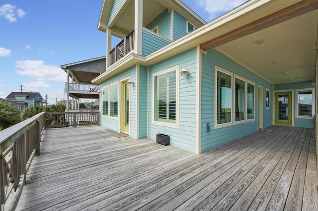 25102 Sausalito Drive, Galveston, TX 77554