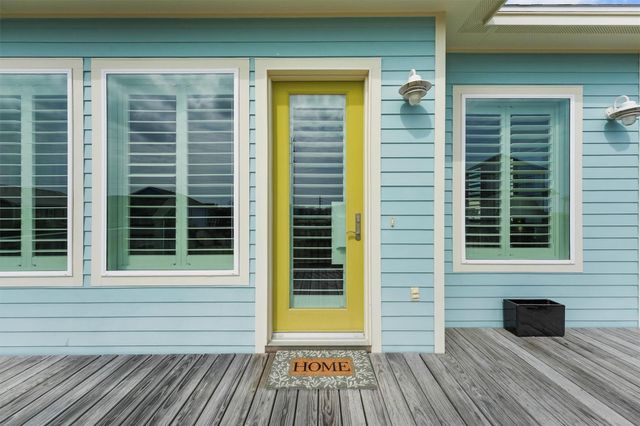25102 Sausalito Drive, Galveston, TX 77554