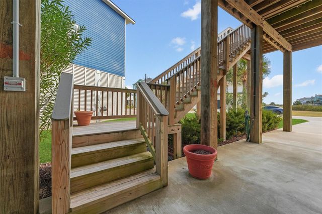 25102 Sausalito Drive, Galveston, TX 77554