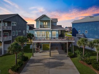 25102 Sausalito Drive, Galveston, TX 77554