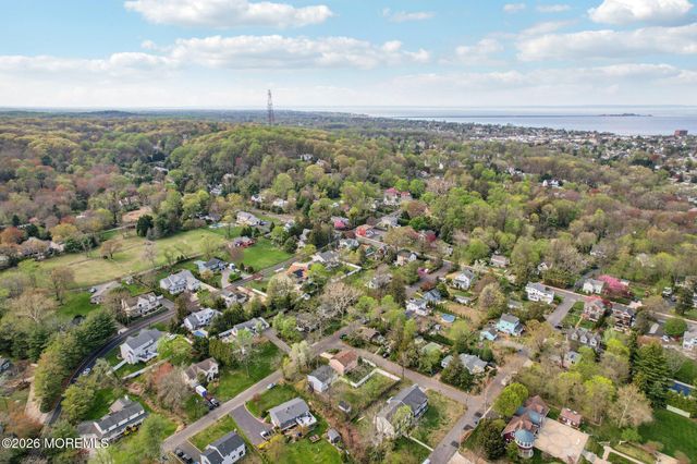 22 Meadowbrook Avenue, Atlantic Highlands, NJ 07716