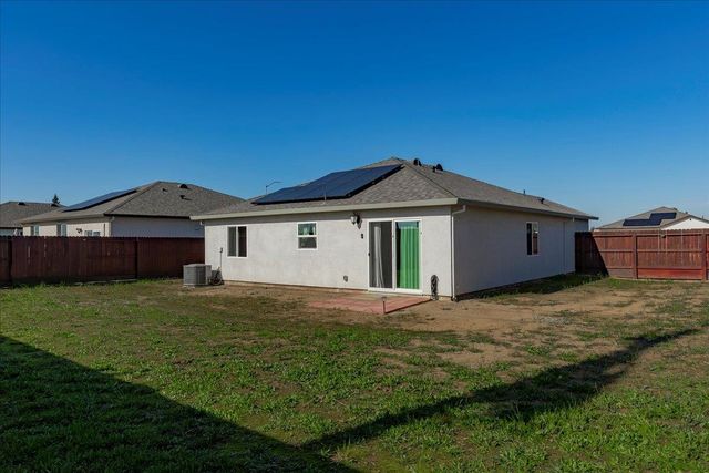 2204 Rick Dr, Marysville, CA 95901