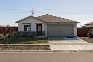 2204 Rick Dr, Marysville, CA 95901