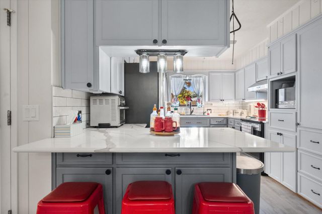 1106 E Tate Street, Brownfield, TX 79316