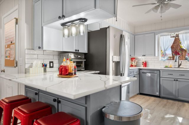 1106 E Tate Street, Brownfield, TX 79316