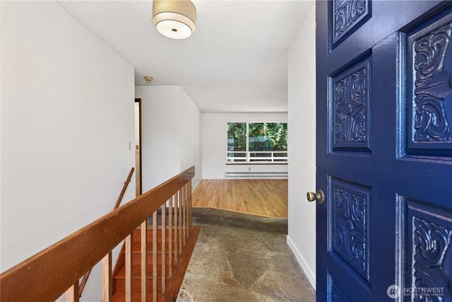 4907 181st Place SW, Lynnwood, WA 98037