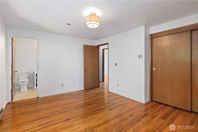 4907 181st Place SW, Lynnwood, WA 98037