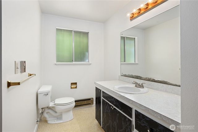4907 181st Place SW, Lynnwood, WA 98037