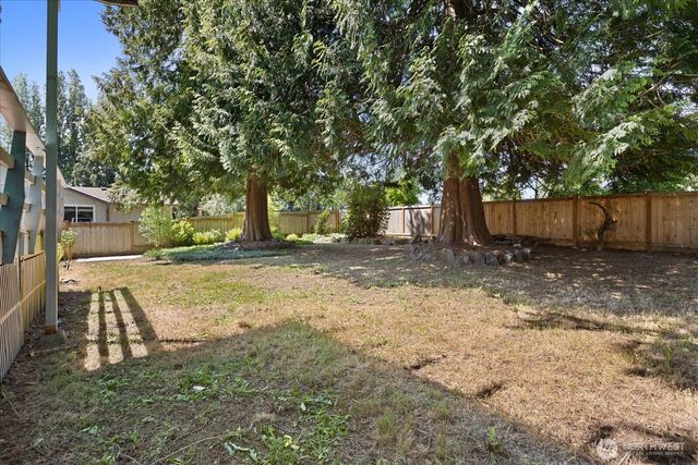 4907 181st Place SW, Lynnwood, WA 98037