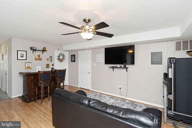 234 CHARLES ST, Southampton, PA 18966