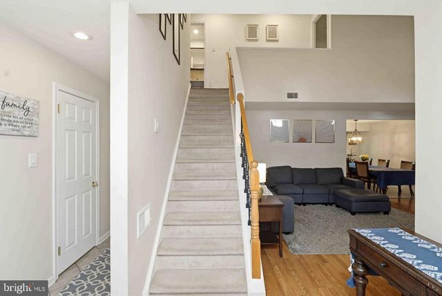 234 CHARLES ST, Southampton, PA 18966