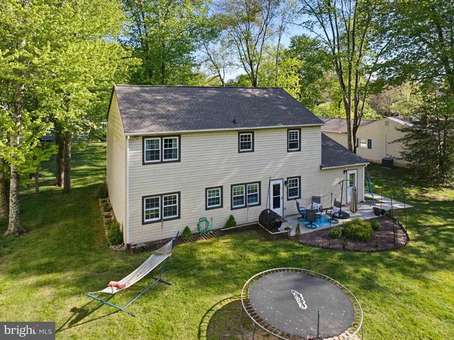 234 CHARLES ST, Southampton, PA 18966