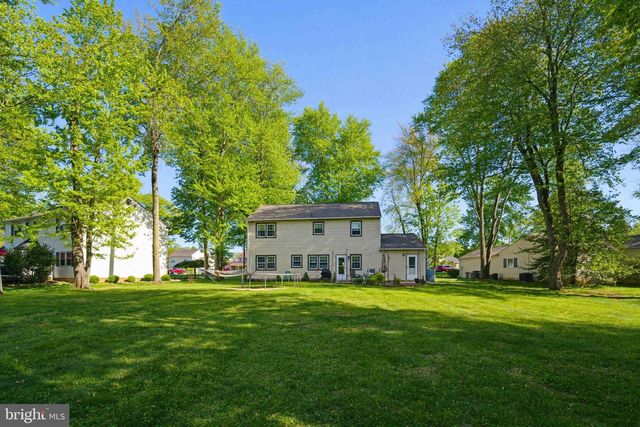 234 CHARLES ST, Southampton, PA 18966