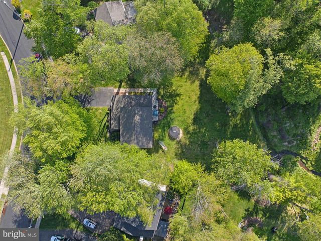 234 CHARLES ST, Southampton, PA 18966