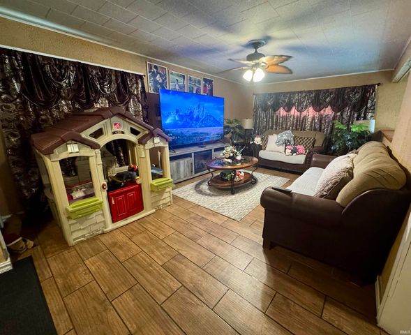 2419 Stadium Drive, Logansport, IN 46947