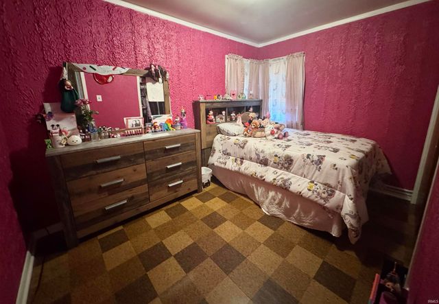 2419 Stadium Drive, Logansport, IN 46947