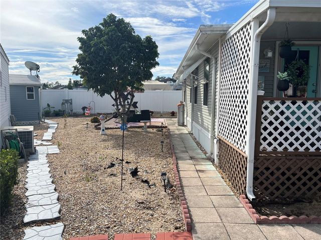 443 PANSY STREET, Davenport, FL 33837