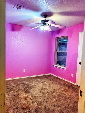 7604 Teresa Court, North Richland Hills, TX 76182