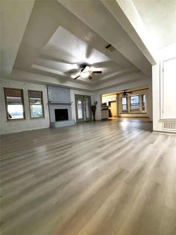 7604 Teresa Court, North Richland Hills, TX 76182