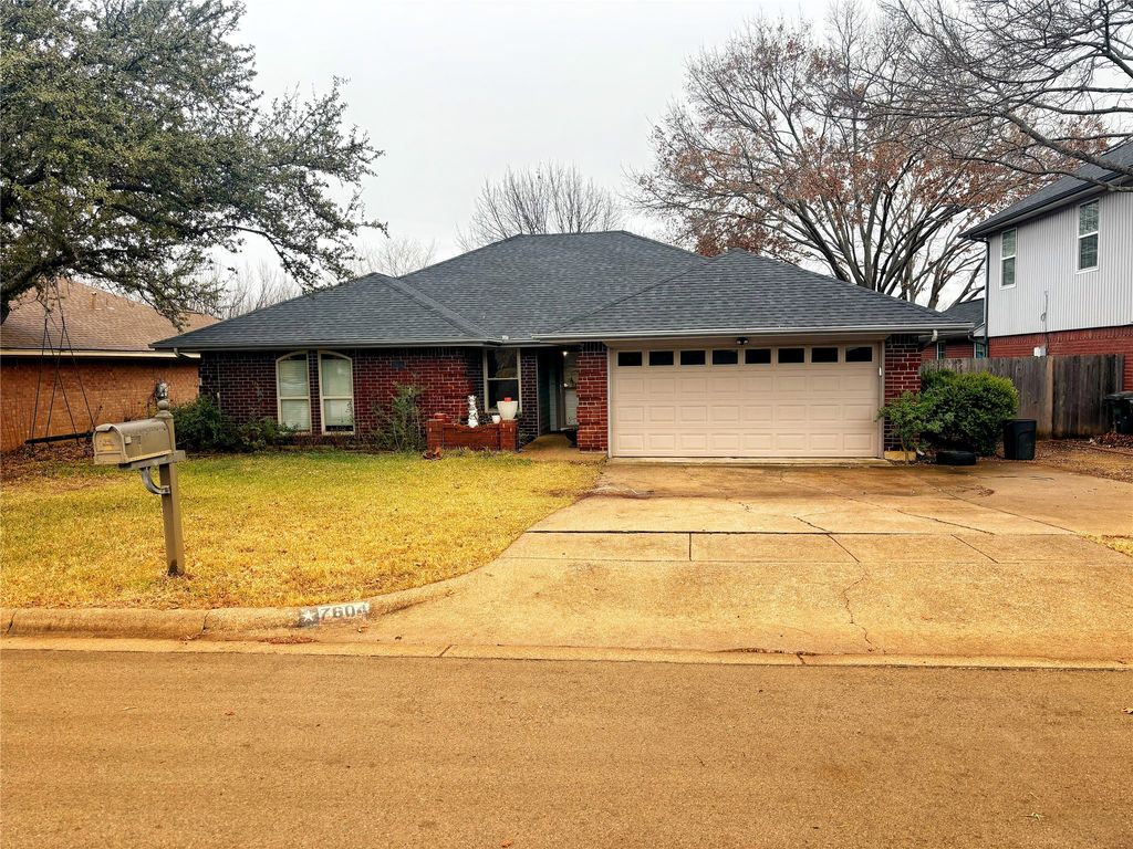 7604 Teresa Court, North Richland Hills, TX 76182