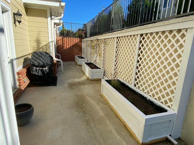 95 Professional DR, Hardy, VA 24101