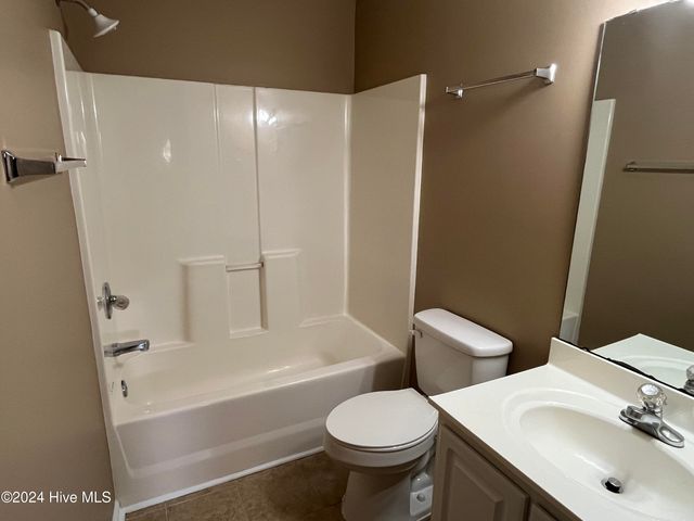 5146 Lamppost Circle, Wilmington, NC 28403