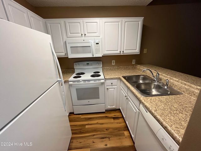 5146 Lamppost Circle, Wilmington, NC 28403
