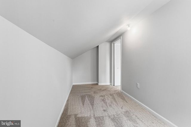 410 DUPONT AVE, Paulsboro, NJ 08066