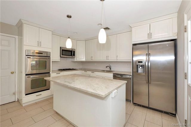 3 Lea Place, Rye, NY 10580