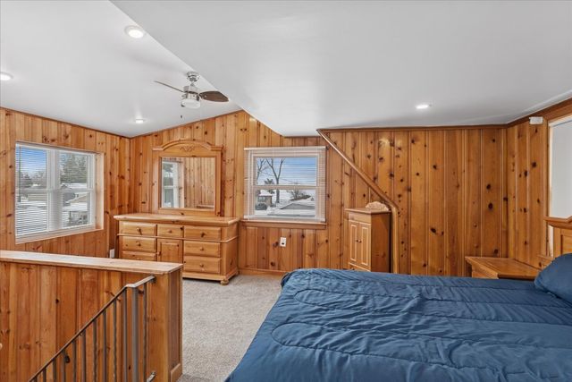 39224 N Willow Avenue, Antioch, IL 60002