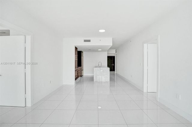 900 Biscayne Blvd 1808, Miami, FL 33132