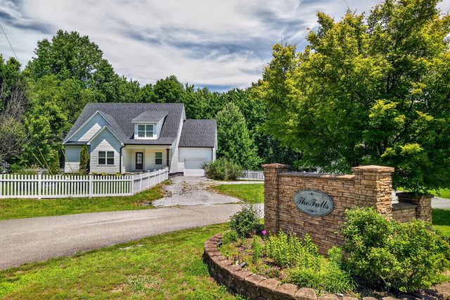 105 Shiloh Ln, Smithville, TN 37166