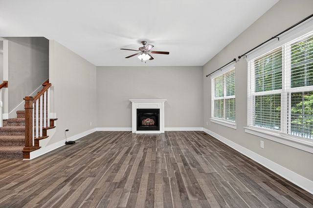 105 Shiloh Ln, Smithville, TN 37166