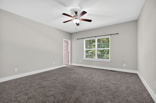 105 Shiloh Ln, Smithville, TN 37166