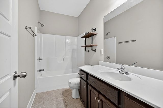 105 Shiloh Ln, Smithville, TN 37166