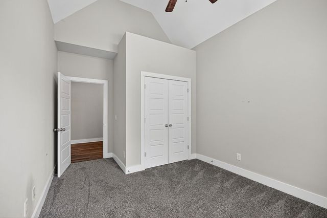 105 Shiloh Ln, Smithville, TN 37166